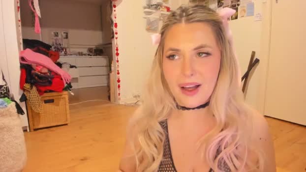 Fun_Nikki MyFreeCams Female 03-05-2025