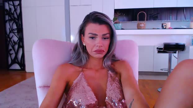 D_y_y MyFreeCams Female 04-05-2025