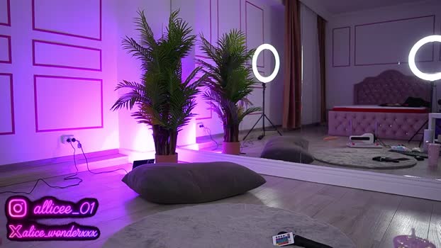 VanesaSimon MyFreeCams Female 04-05-2025