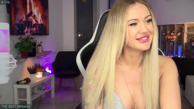 AlexiAngel MyFreeCams Female 05-05-2025