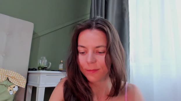 CamilaAccardi MyFreeCams Female 05-05-2025