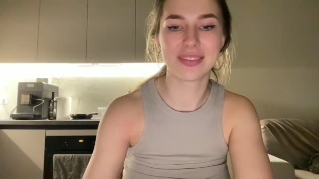 kissfreeze MyFreeCams Female 04-05-2025