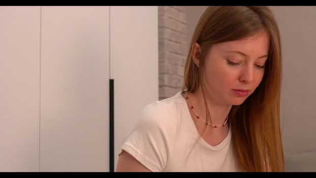 mona_elisa Chaturbate Female 04-05-2025