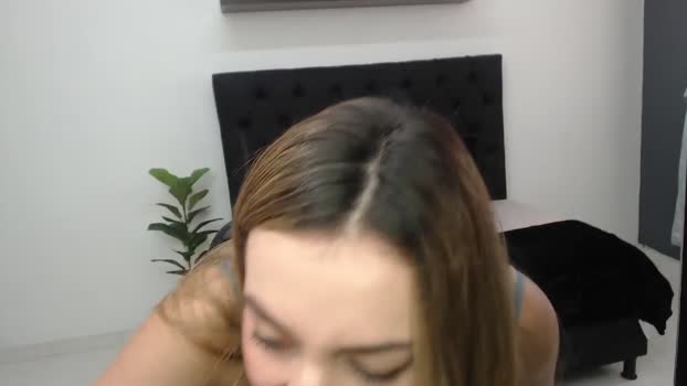 CamilleDucan MyFreeCams Female 06-05-2025