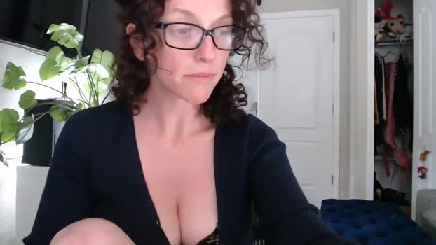 Sarah_Stark MyFreeCams Female 06-05-2025