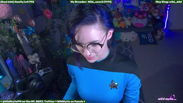 WildWyliePM MyFreeCams Female 06-05-2025