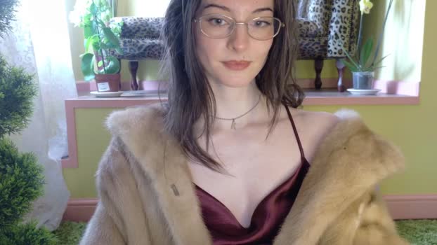 sylksiren MyFreeCams Female 06-05-2025