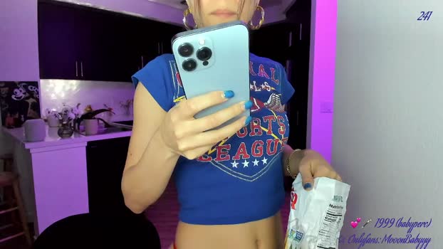 vroom MyFreeCams Female 06-05-2025