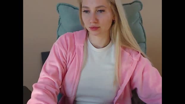 Miss_Sylvia MyFreeCams Female 06-05-2025