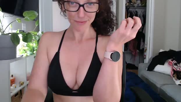 Sarah_Stark MyFreeCams Female 07-05-2025