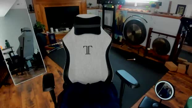 She_is_Sam MyFreeCams Female 07-05-2025