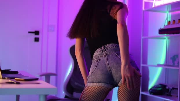 misslalii Chaturbate Female 07-05-2025