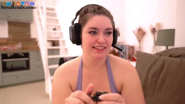 serareads Chaturbate Female 08-05-2025