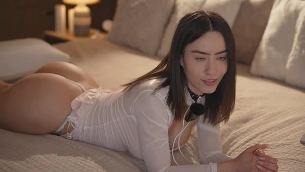 emyii Chaturbate Female 11-05-2025