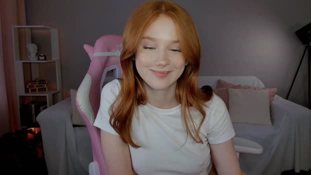 leahsthetics Chaturbate Female 12-05-2025