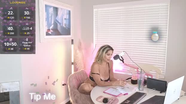 Demi_Tatum MyFreeCams Female 12-05-2025