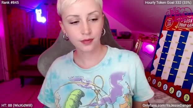 JesseDanger MyFreeCams Female 13-05-2025