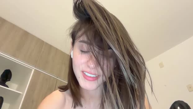 emyii Chaturbate Female 09-06-2025