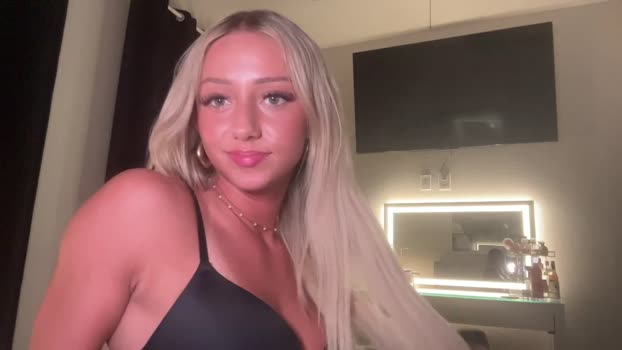 aurorabenson Chaturbate Female 12-06-2025