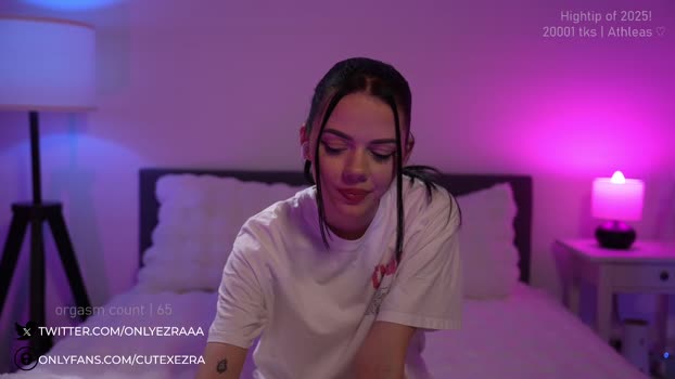 ezra Chaturbate Female 11-06-2025