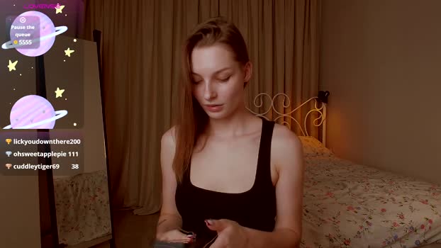 oliviapage Chaturbate Female 14-06-2025