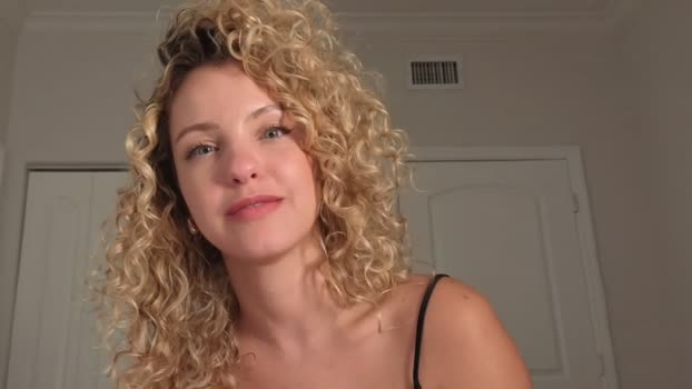 theislandgirl Chaturbate Female 15-06-2025