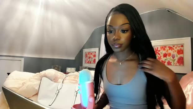 lilyblloom Chaturbate Female 16-06-2025