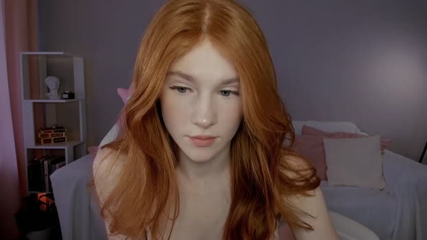 leahsthetics Chaturbate Female 18-06-2025