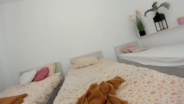 ehotlovea Chaturbate Female 19-06-2025