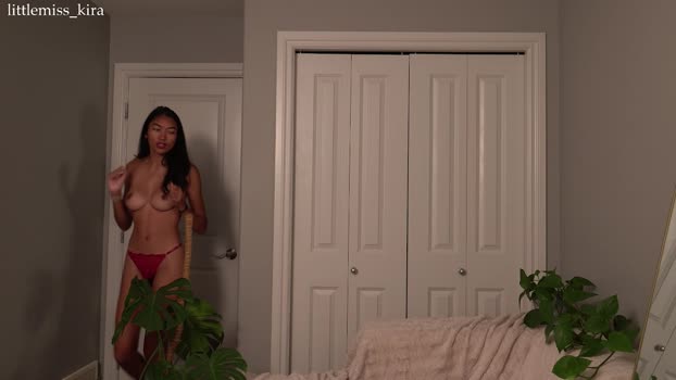 littlemiss_kira Chaturbate Female 21-06-2025