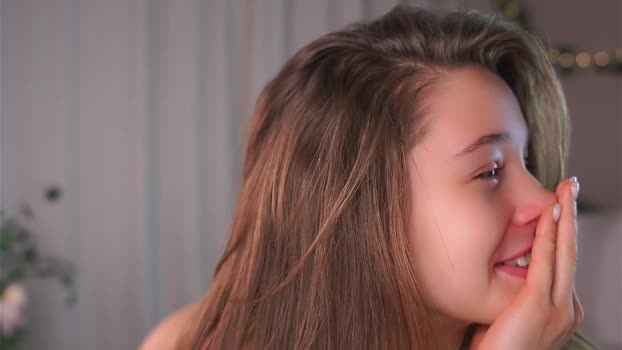 little_poetry Chaturbate Female 21-06-2025