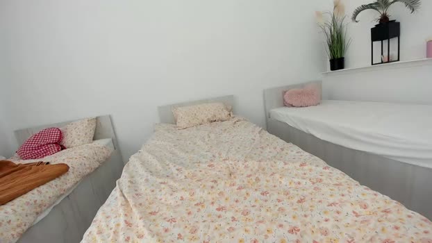 ehotlovea Chaturbate Female 23-06-2025