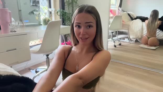 luvlivvyy Chaturbate Female 24-06-2025