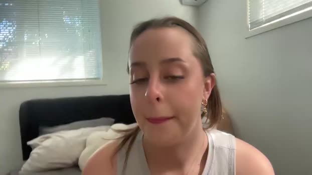 julietmills Chaturbate Female 25-06-2025
