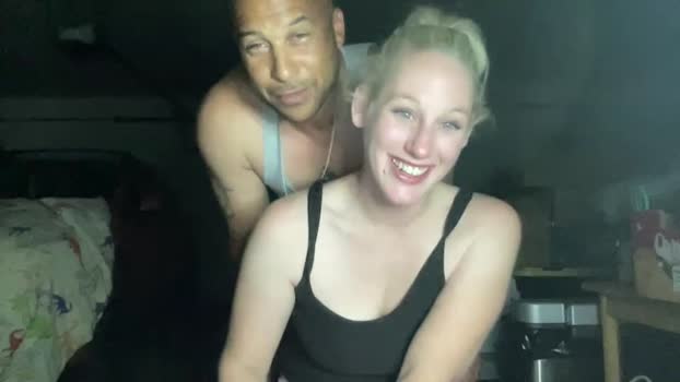 xoxoshhhhh Chaturbate Couple 26-06-2025