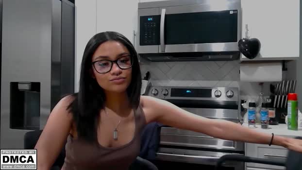victoriaandlily