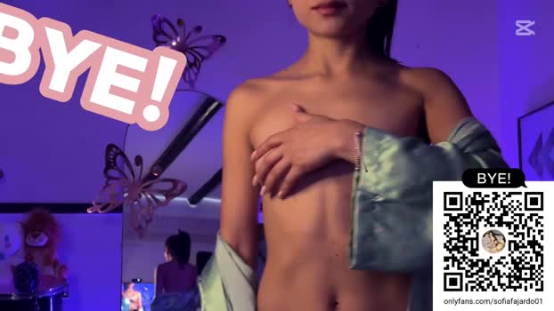 sweet_littleee Chaturbate Female 27-06-2025