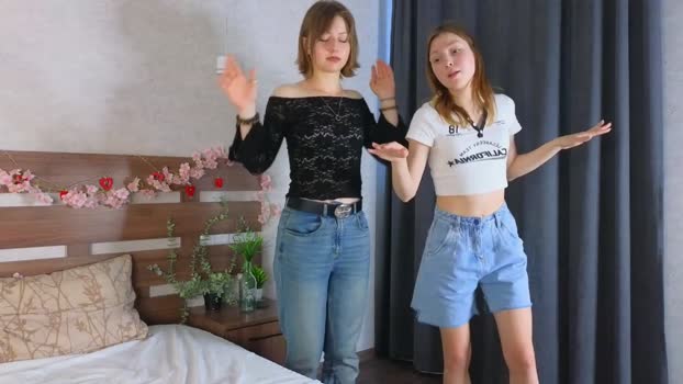 nelliewaters Chaturbate Couple 29-06-2025