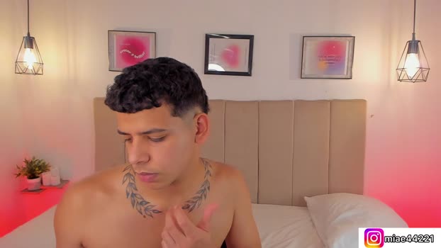 _e_m_m_a_1 Chaturbate Couple 01-07-2025