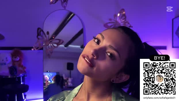 sweet_littleee Chaturbate Female 01-07-2025