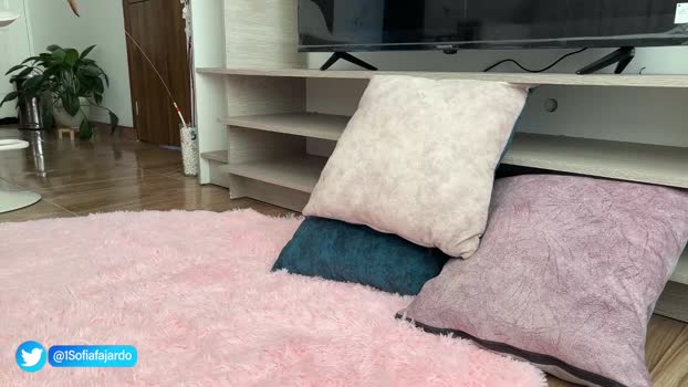 sweet_littleee Chaturbate Female 01-07-2025