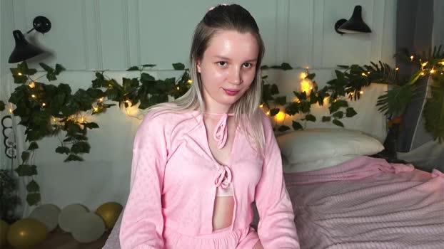 tinasiner Chaturbate Female 01-07-2025