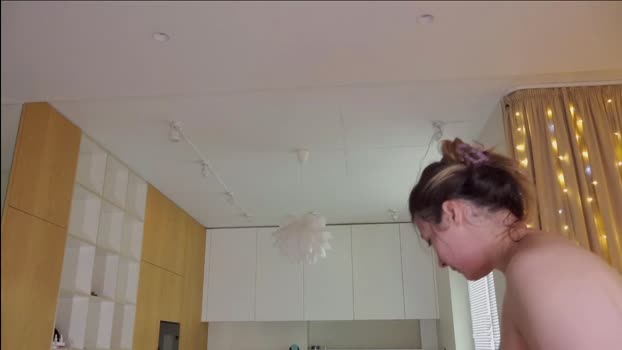 aveksmr Chaturbate Female 14-07-2025