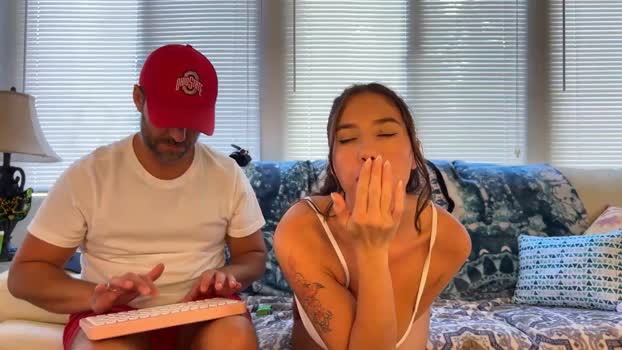 bigguylilmiss Chaturbate Couple 13-07-2025