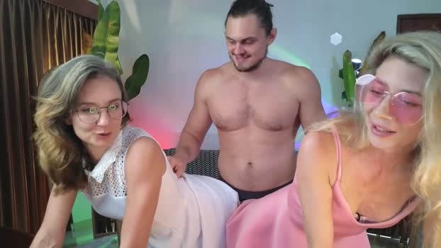 goddess_marylin Chaturbate Couple 19-07-2025