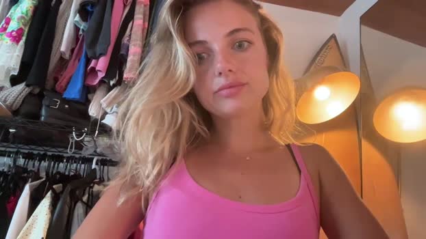 lilyy2007 Chaturbate Female 22-07-2025