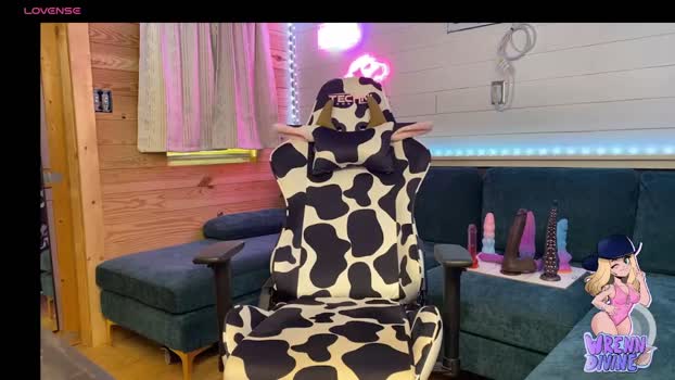 perfectly_imperfect_adventure Chaturbate Female 22-07-2025