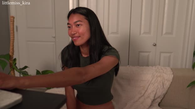 littlemiss_kira Chaturbate Female 26-07-2025