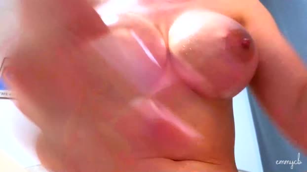 emmycb Chaturbate Female 27-07-2025