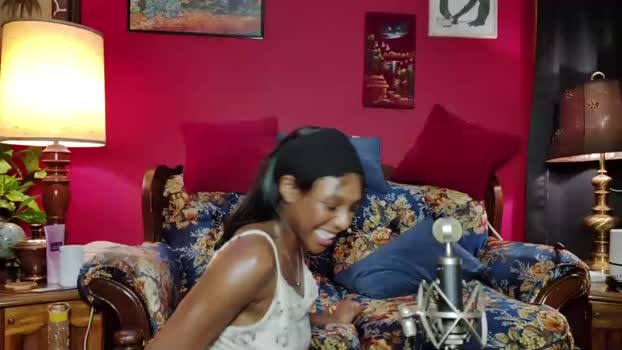 peachypeachgirl Chaturbate Female 27-07-2025